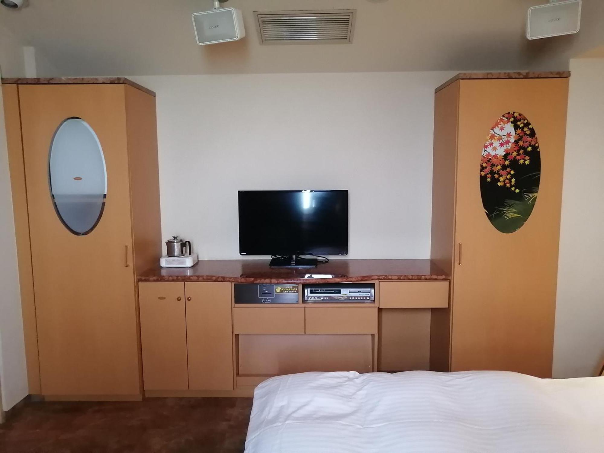 酒店 月野兔明利酒店（仅限成人） 2*